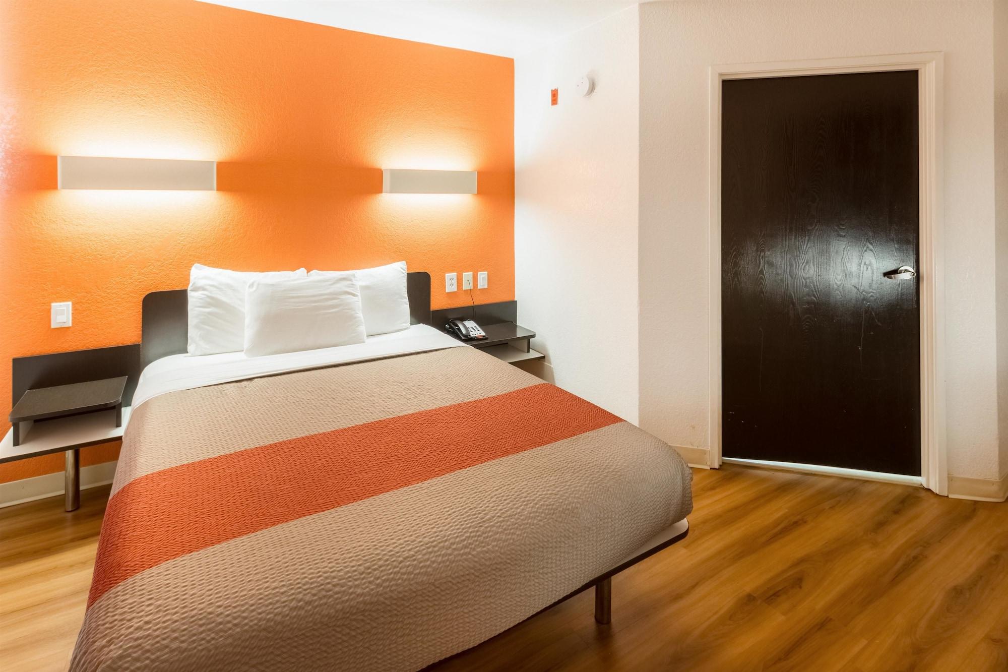 Motel 6-Irving, Tx - Dfw Airport North ภายนอก รูปภาพ